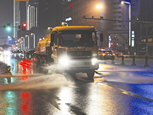 贵州专业洒水车出租公司